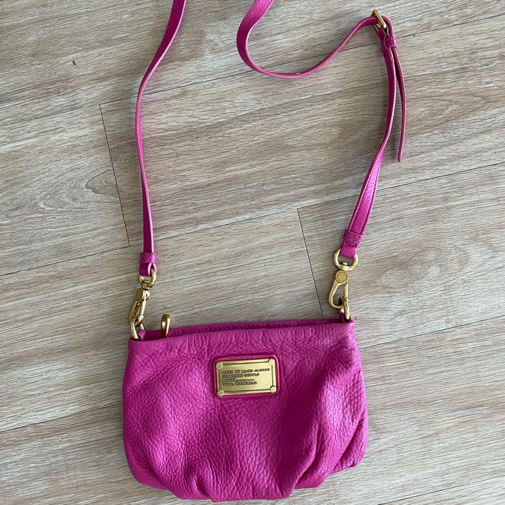 EUC Marc by Marc Jacobs pink leather crossbody bag